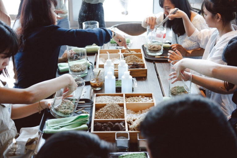 Terrarium Workshop nest by AIA Landmark 81