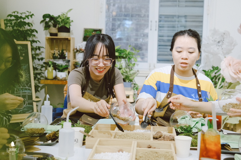 Terrarium Workshop - 9X GARDEN x CREASIA